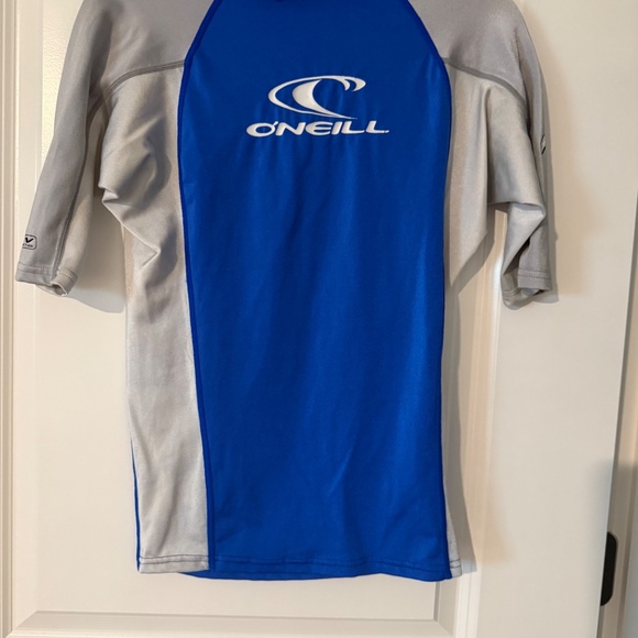 O'Neill Men's Rash Guard Swim Top Sz Medium - Picture 2 of 4